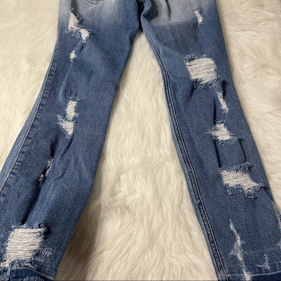 High Waisted Hollister Distressed Skinny Jeans - Picture 11 of 16